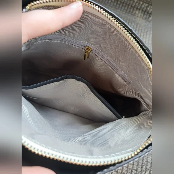 NWOT Brown and white bucket bag - Picture 6 of 6